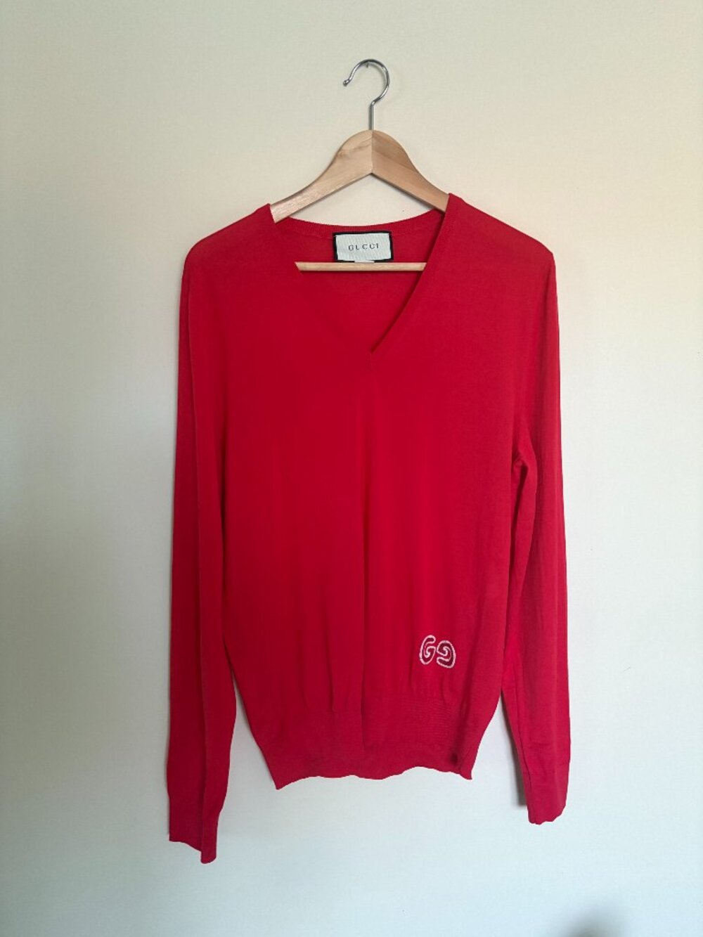 GUCCI Unisex Red Thin 100% Wool GG Embroidery V-Neck Jumper Pullover